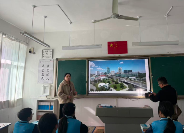 讲堂不再枯燥乏味教师讲课方法的改变变